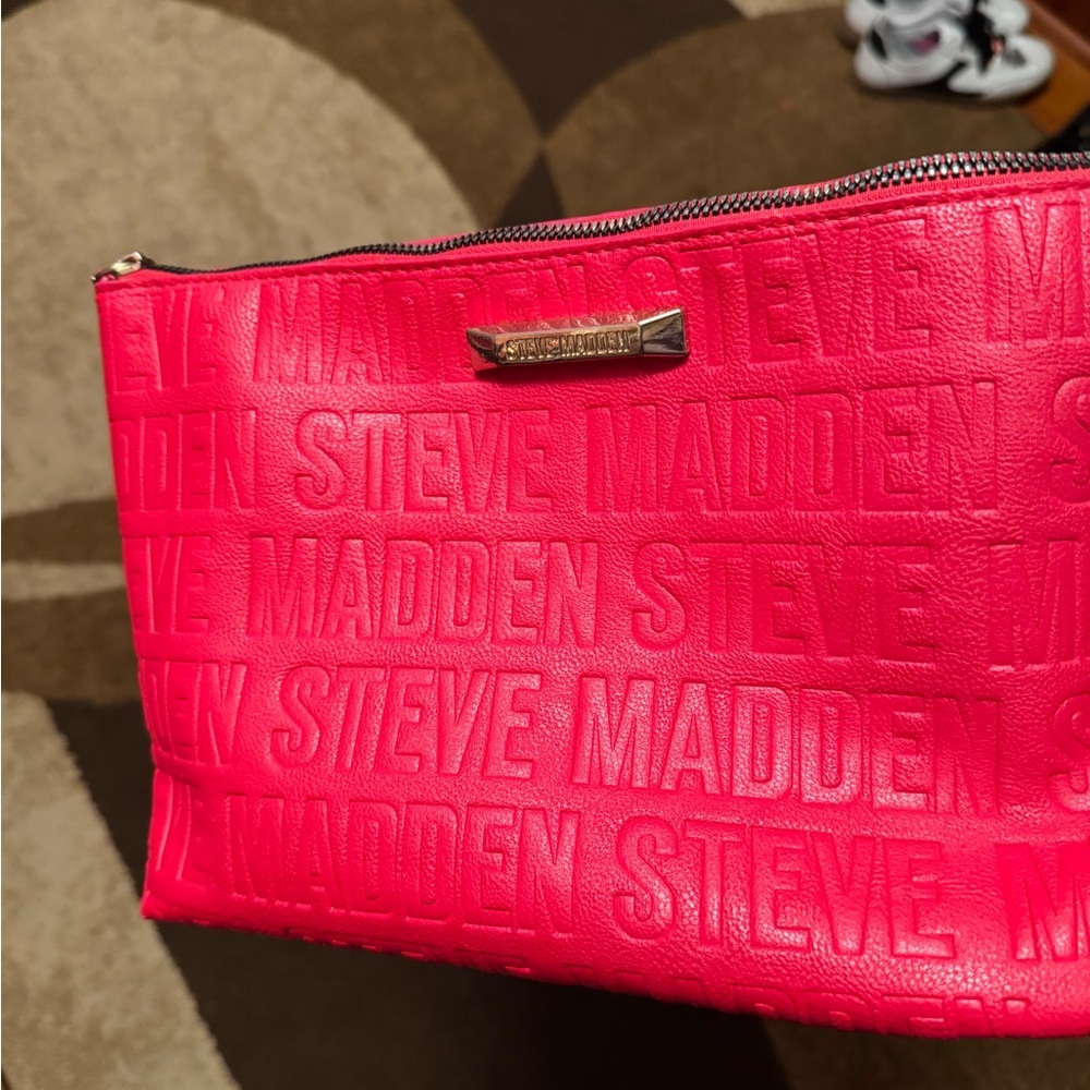 Steve Madden Red Embossed Clutch - Picture 2 of 6